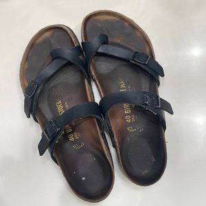 black birkenstock sandals